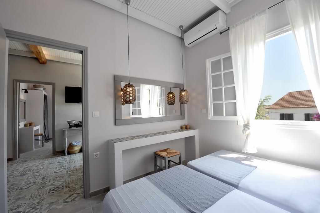 Alia Luxury Apartment Ґайос Екстер'єр фото